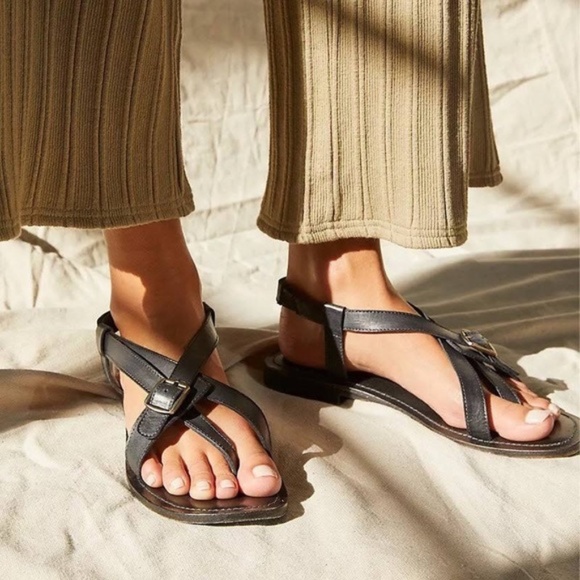 FREE PEOPLE La Risa Black Leather Flat Sandal Summer Strappy Sandal 39.5 - Picture 5 of 12